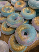 Load image into Gallery viewer, Mini Donut Bath Bombs